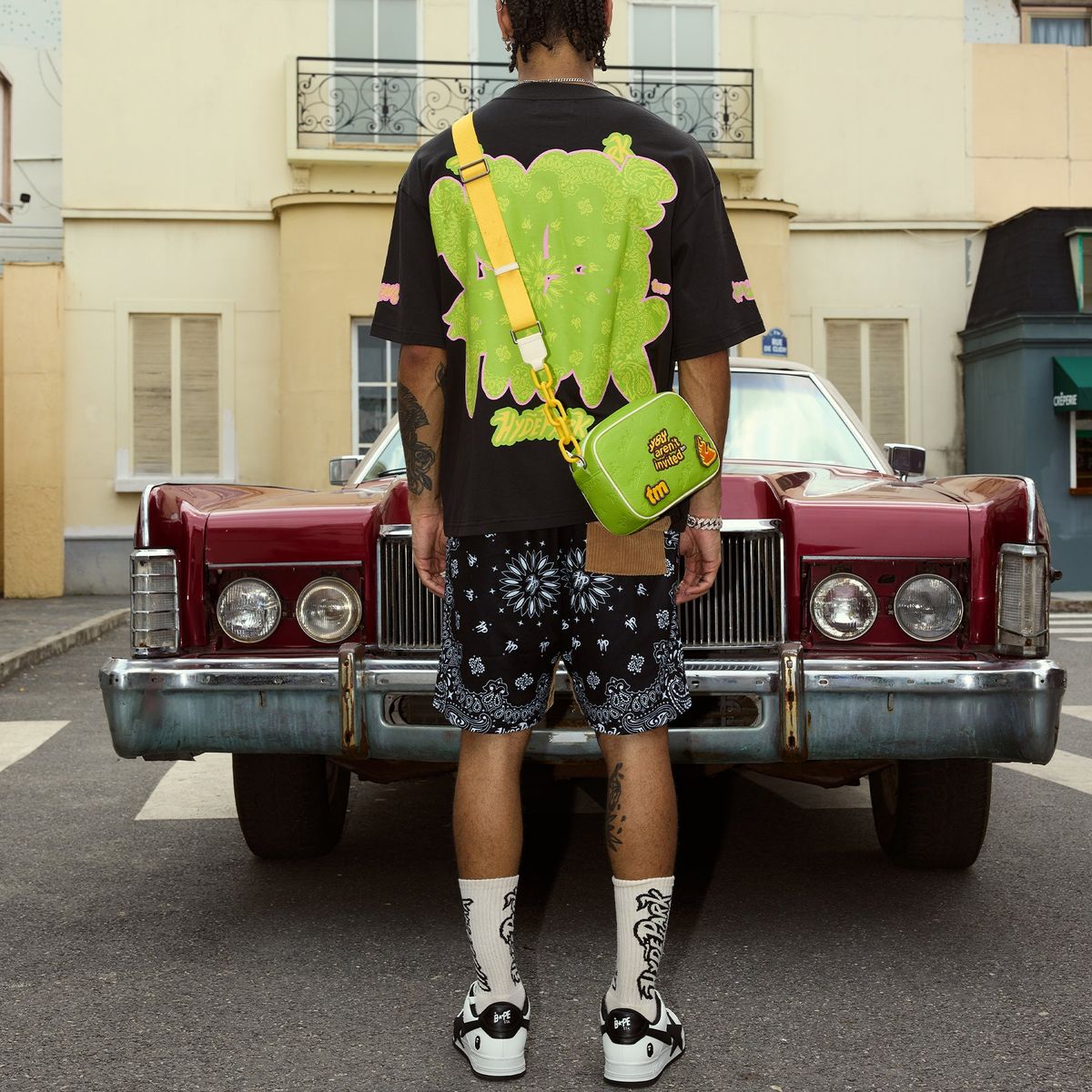 Hyde Park T-Shirt - Bubble Yup Tee - Black And Green