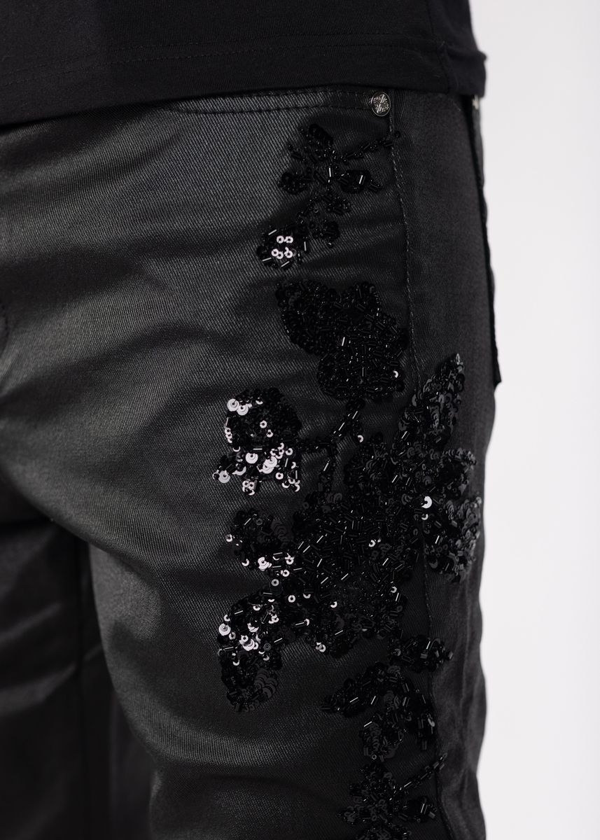 Guapi Jeans - Flowers Embellished Denim -  All Black