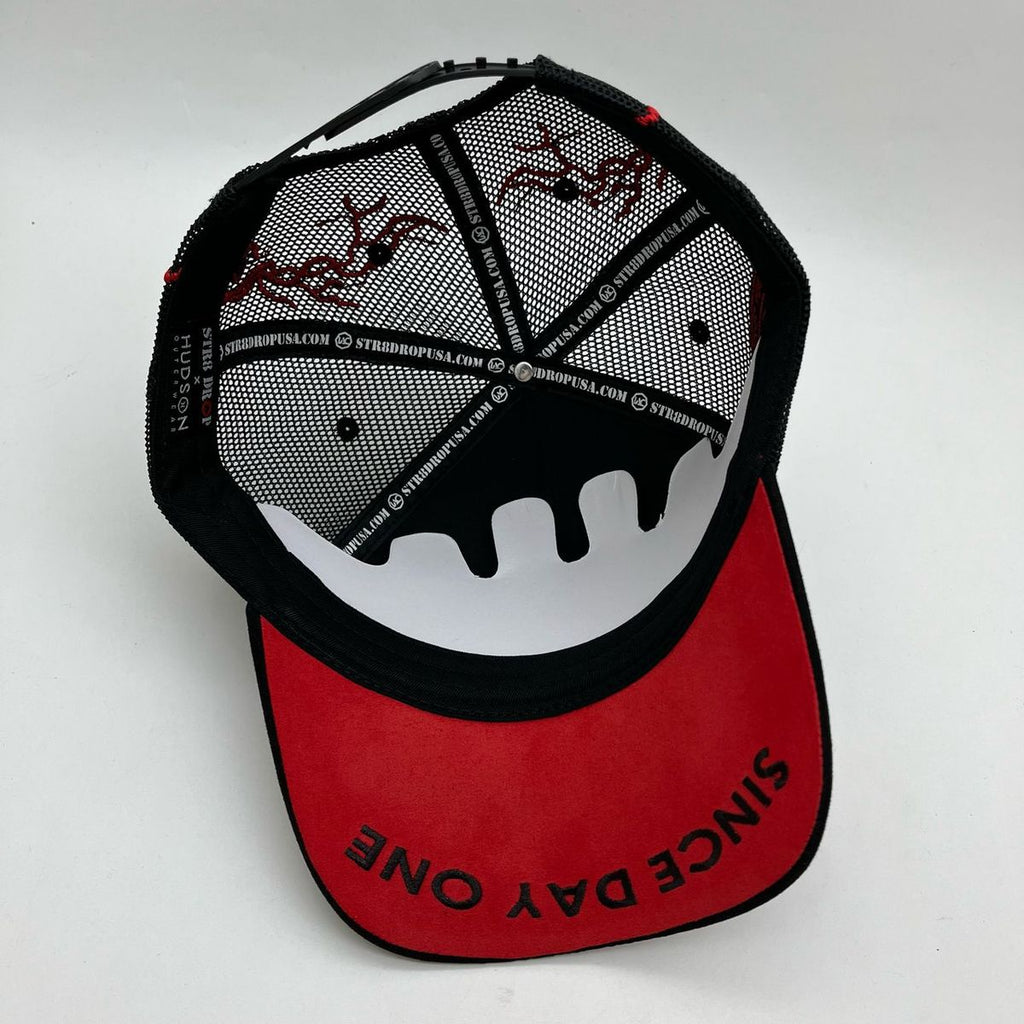 Hudson Hat - +Icons Suede Trucker Hat  - Black-Red - CD0316