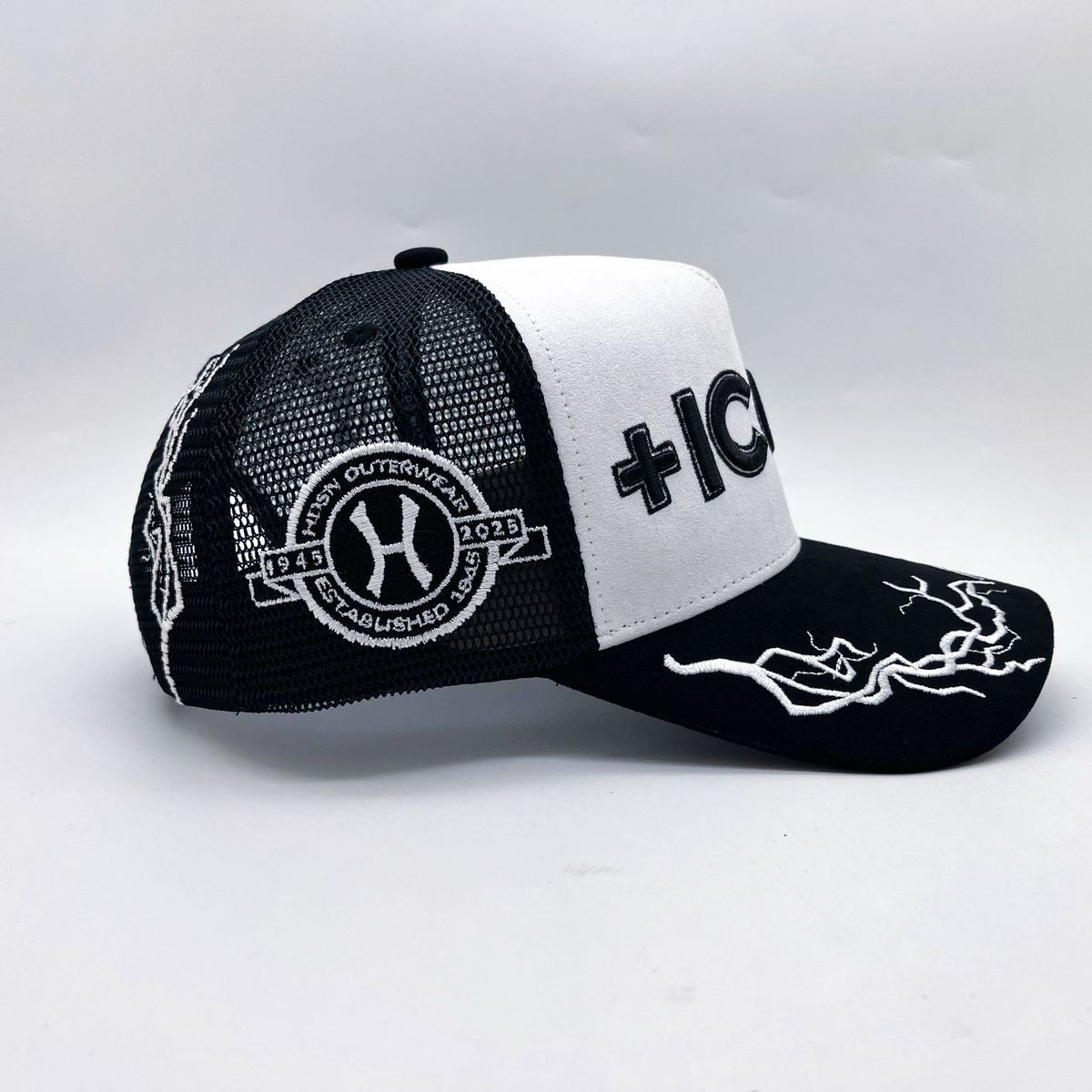 Hudson Hat - +Icons Suede Trucker Hat  - White-Black