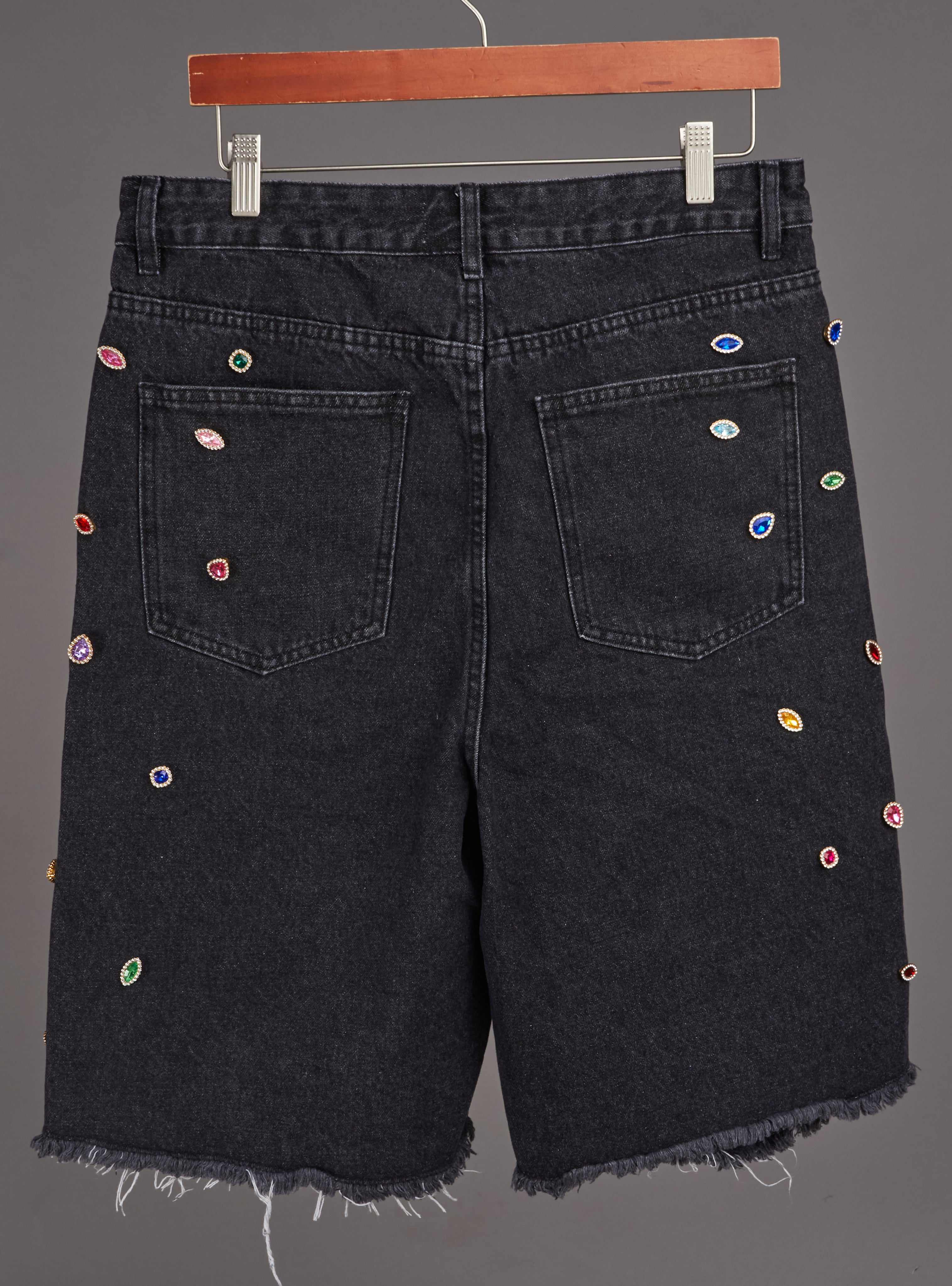 NME Shorts - Larry - Dark Grey - 002