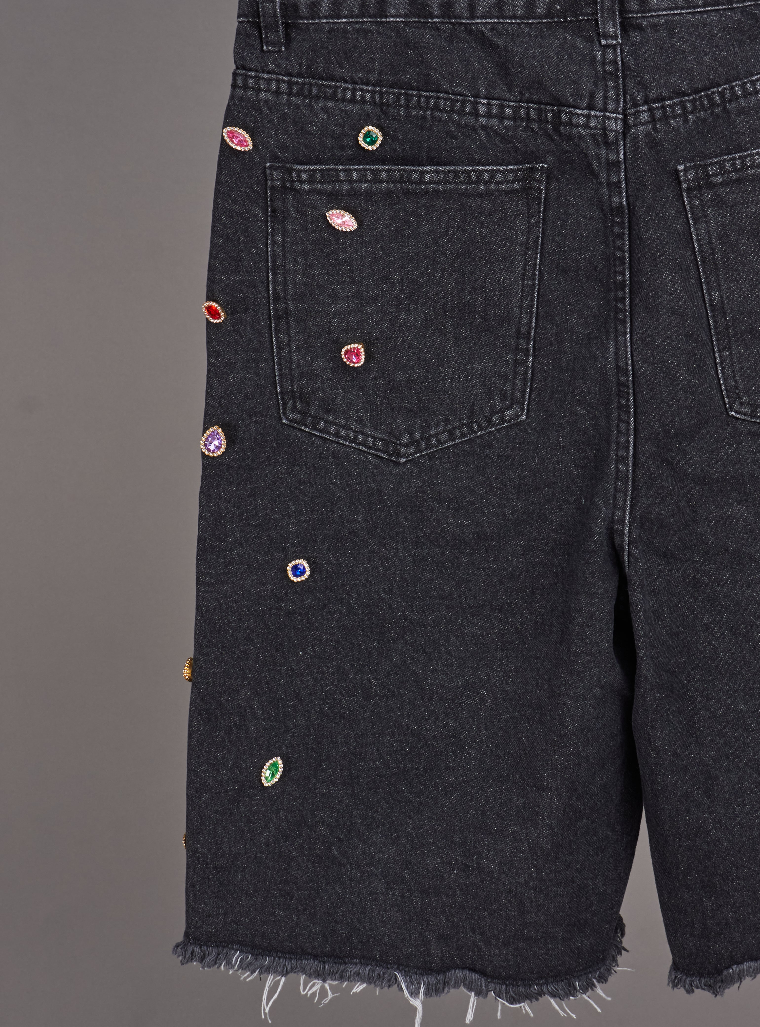 NME Shorts - Larry - Dark Grey - 002