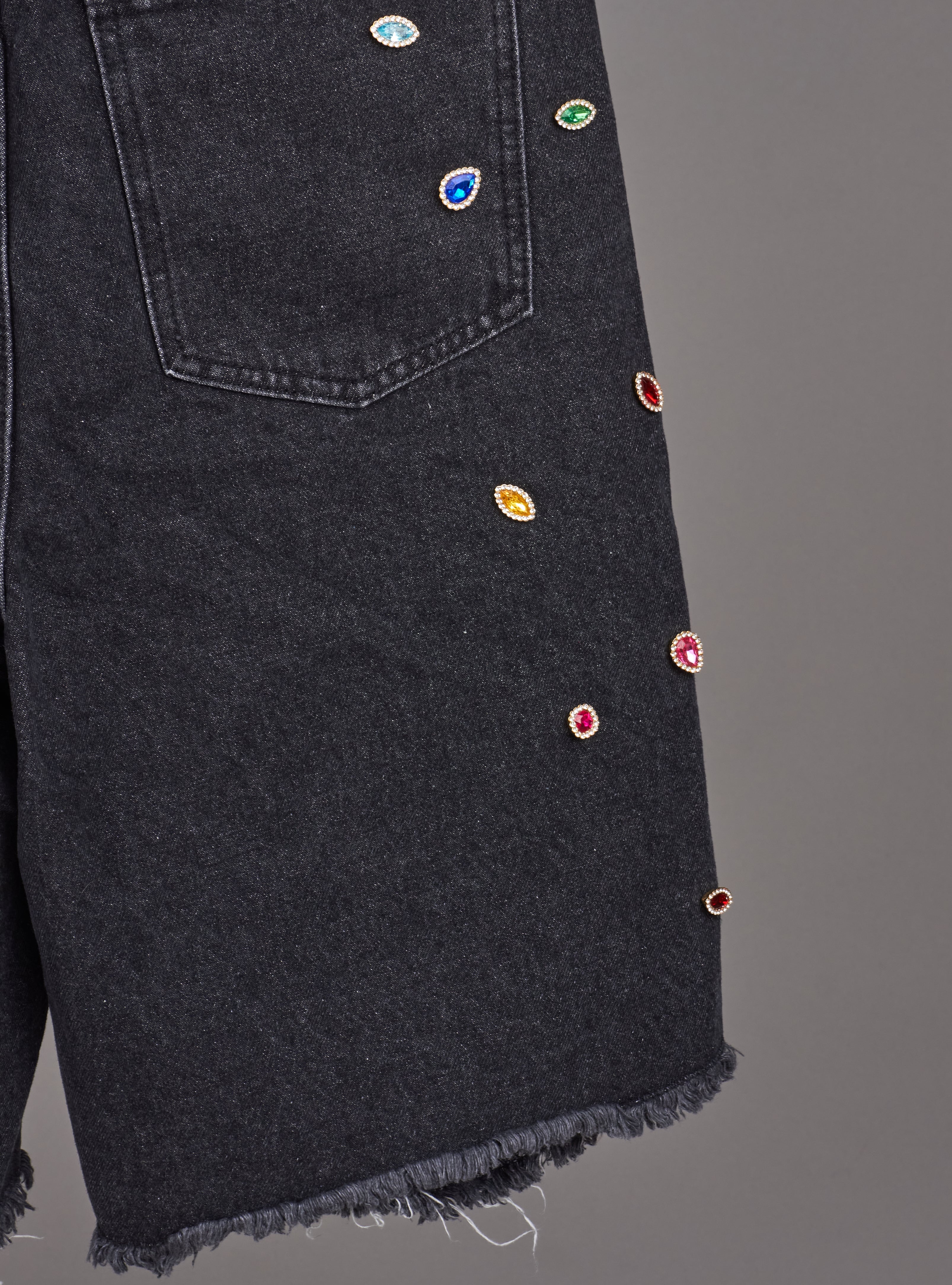 NME Shorts - Larry - Dark Grey - 002