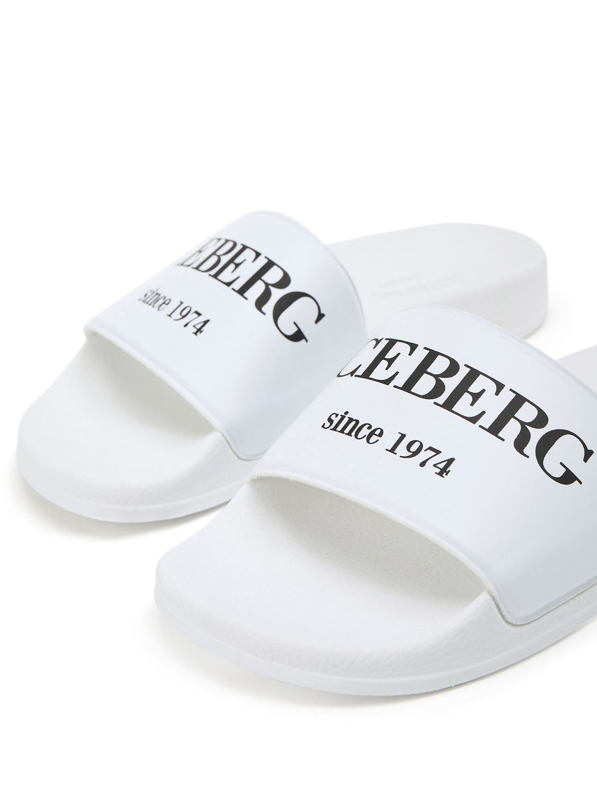 Iceberg Slides - Shower Shoe - White