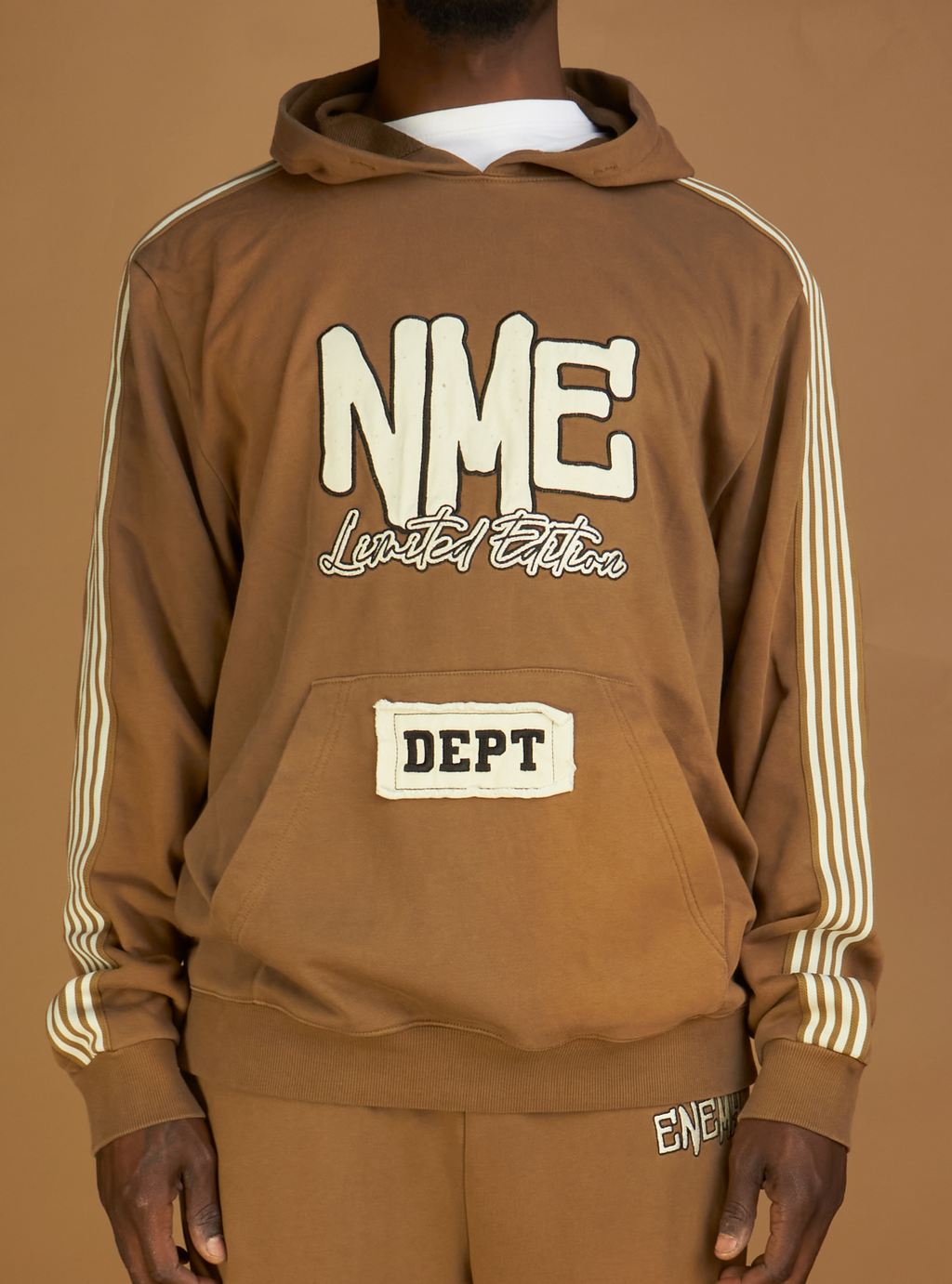NME Hoodie - Ewing - Washed Brown - 113