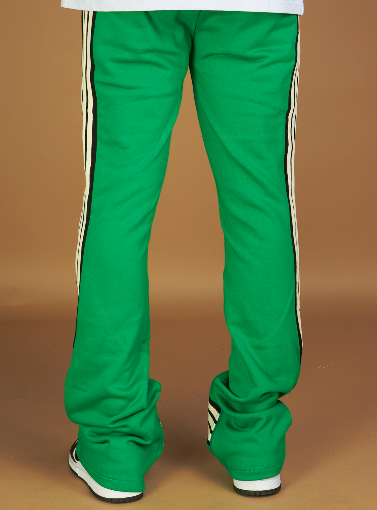NME - Fleece Tracks - Crix - Green - 702 - Stacked Sweatpants