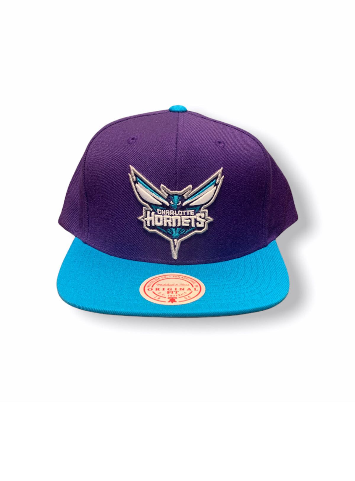 Mitchell & Ness Snapback - Wool 2 Tone Charlotte Hornets - Purple And Teal - MM19201