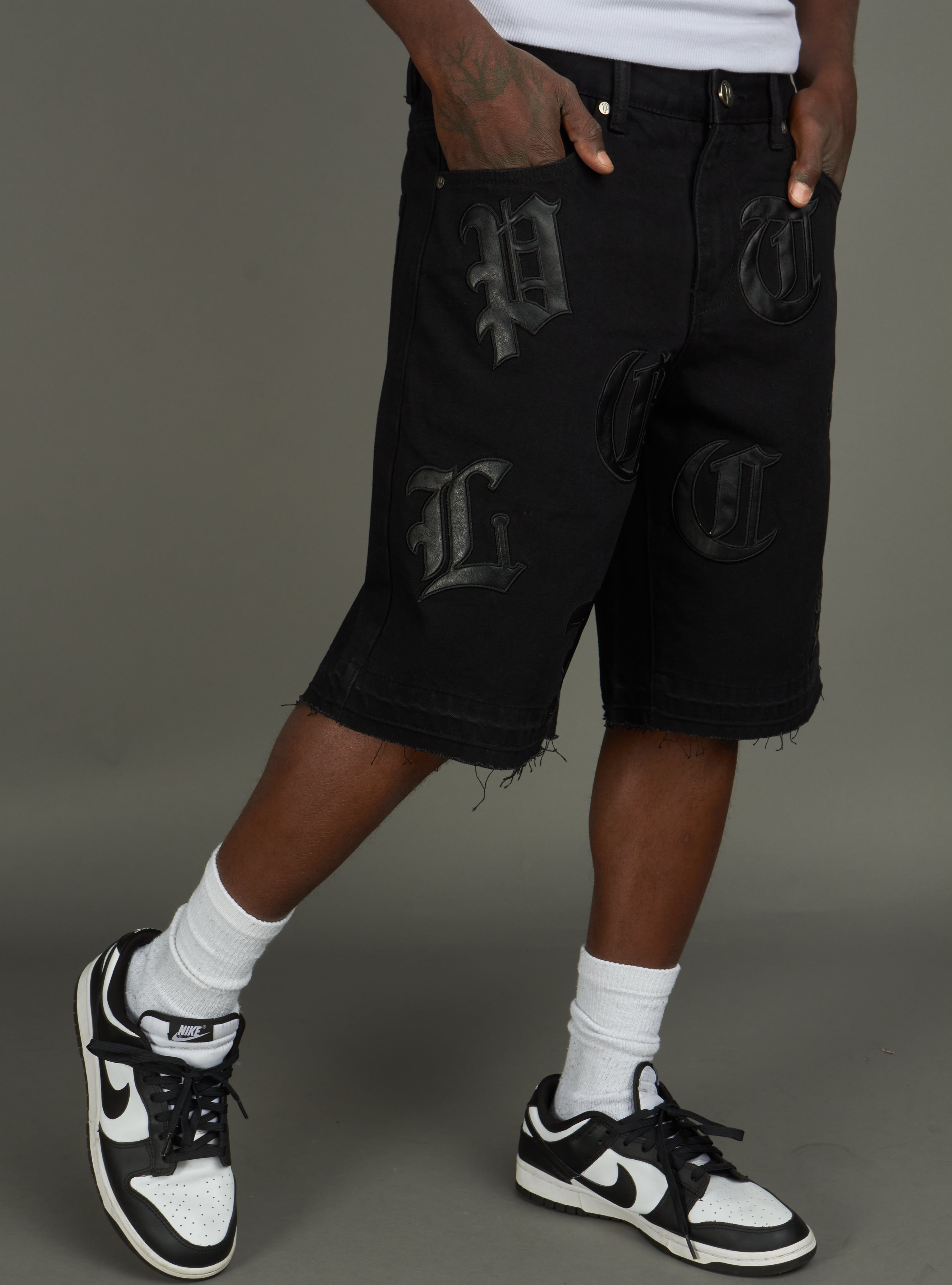 Politics Shorts - Betz - Black Wash - 229