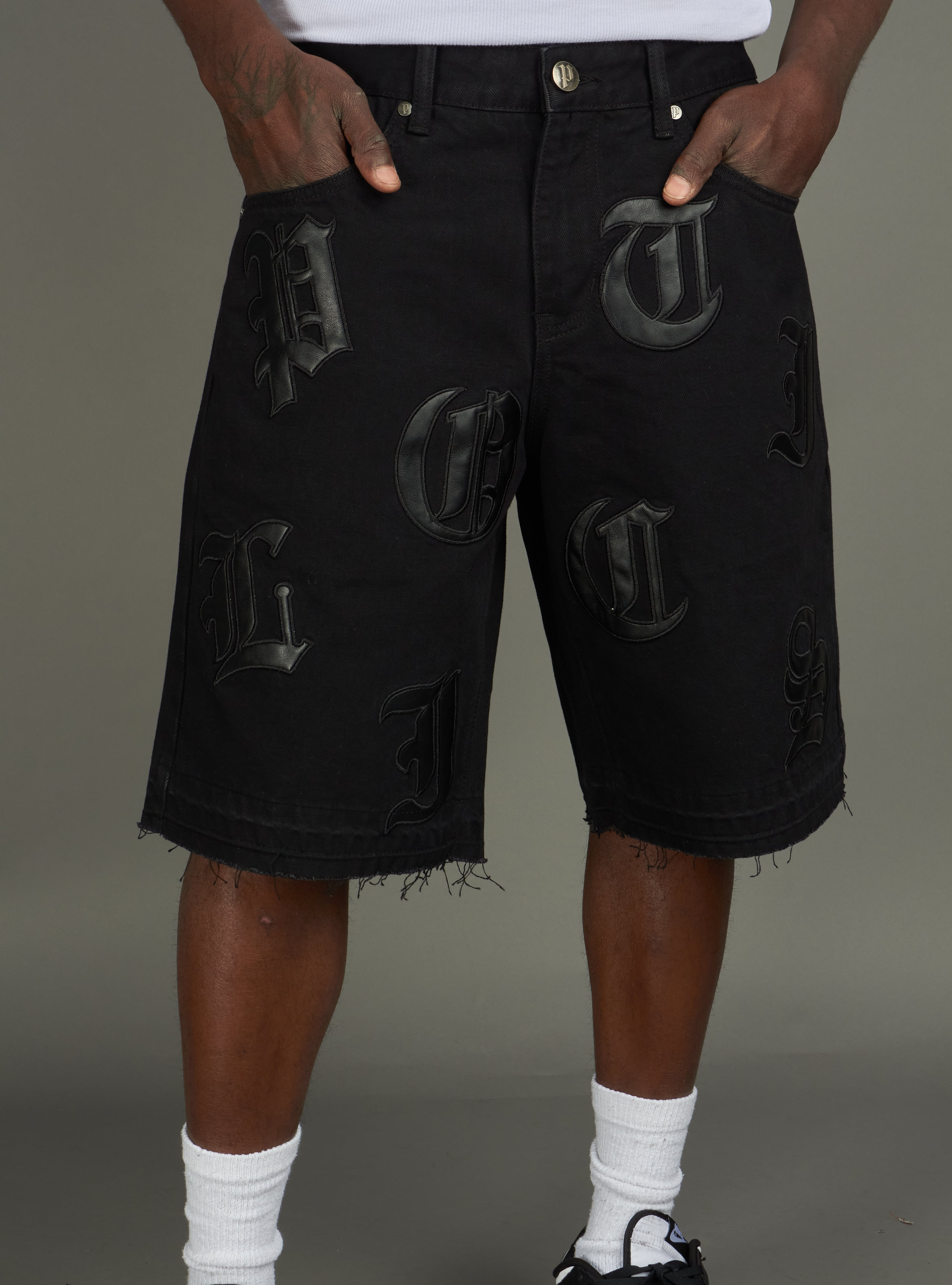 Politics Shorts - Betz - Black Wash - 229