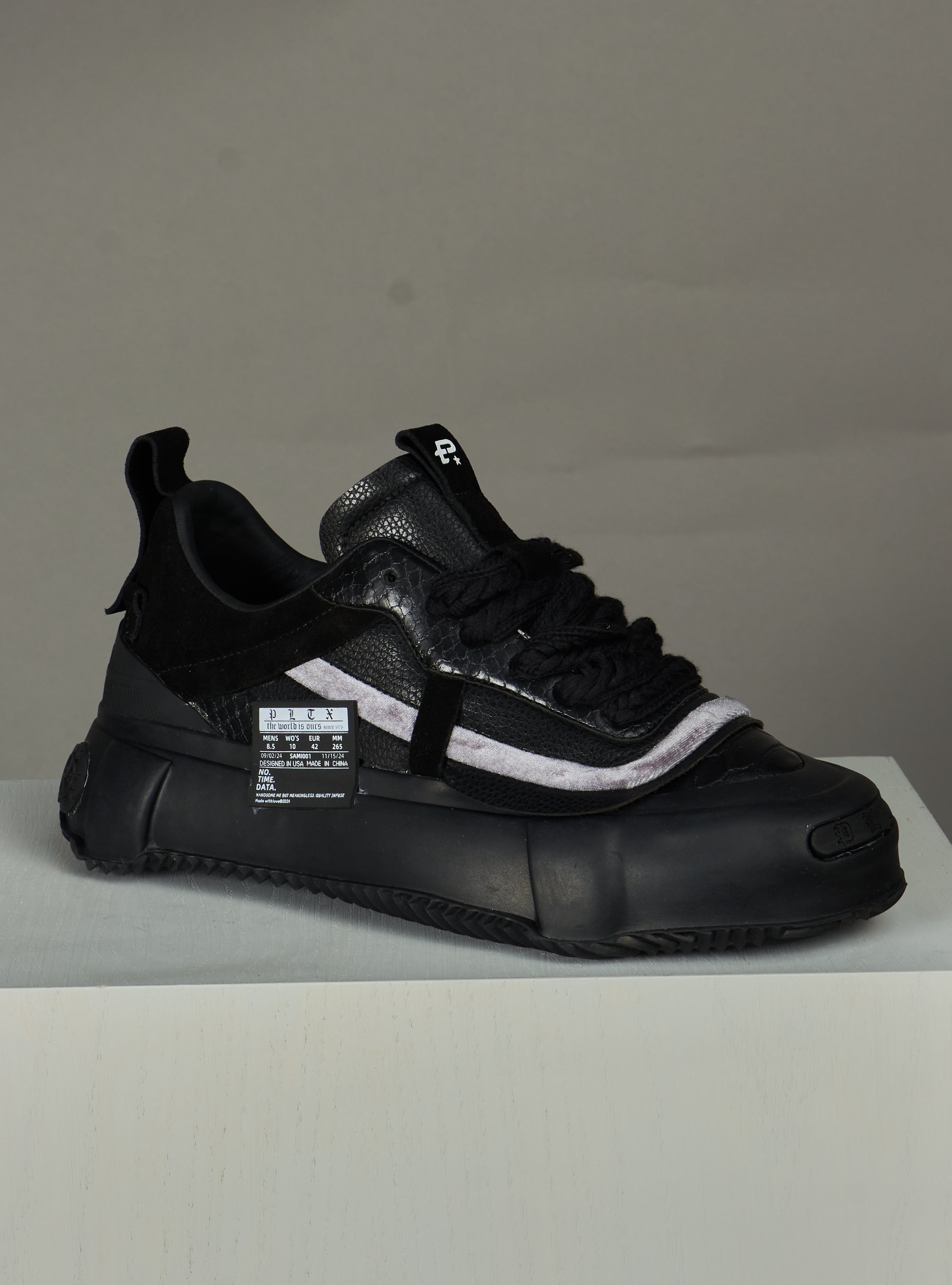 Politics Shoes - Pierwalker - Black - 101