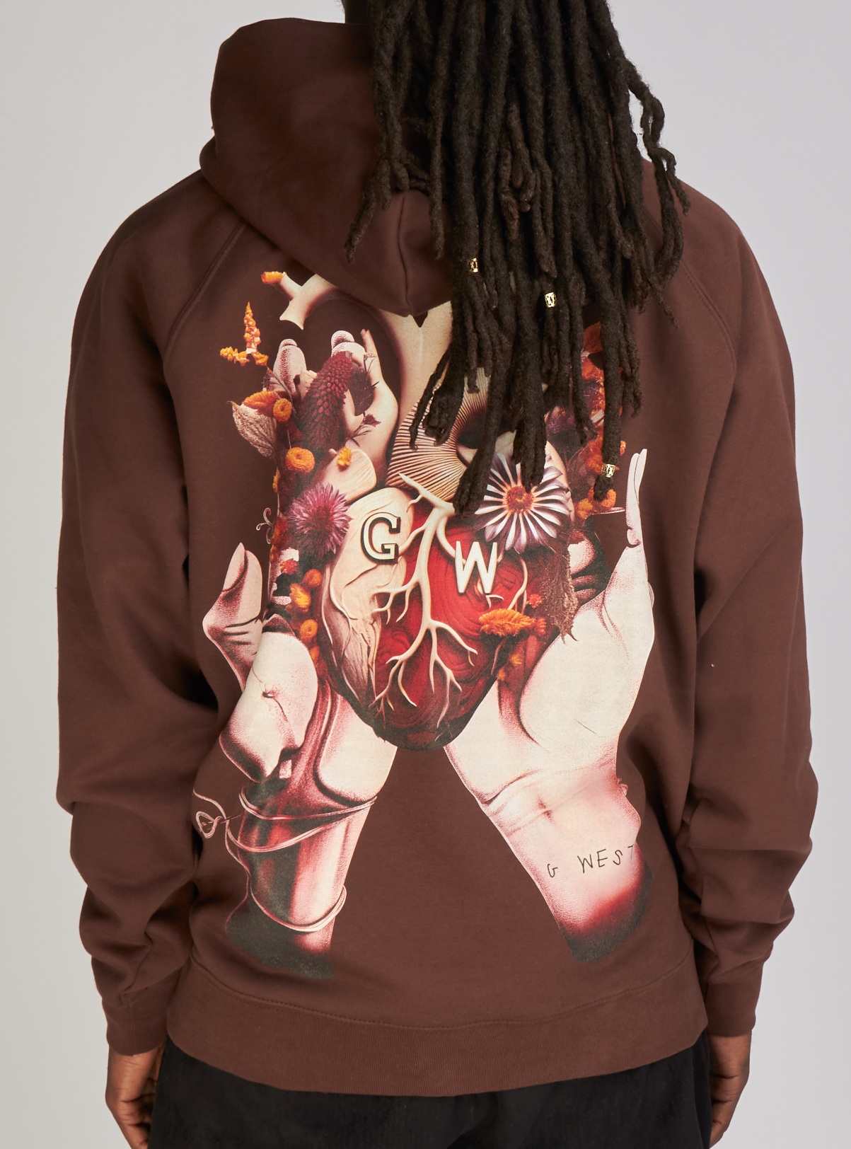 G West Hoodie - Heart On hand - Brown - GWHLHD7001