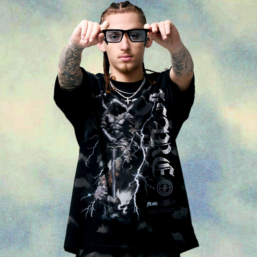 Flare T-Shirt - Devine Watcher - Black Splatter