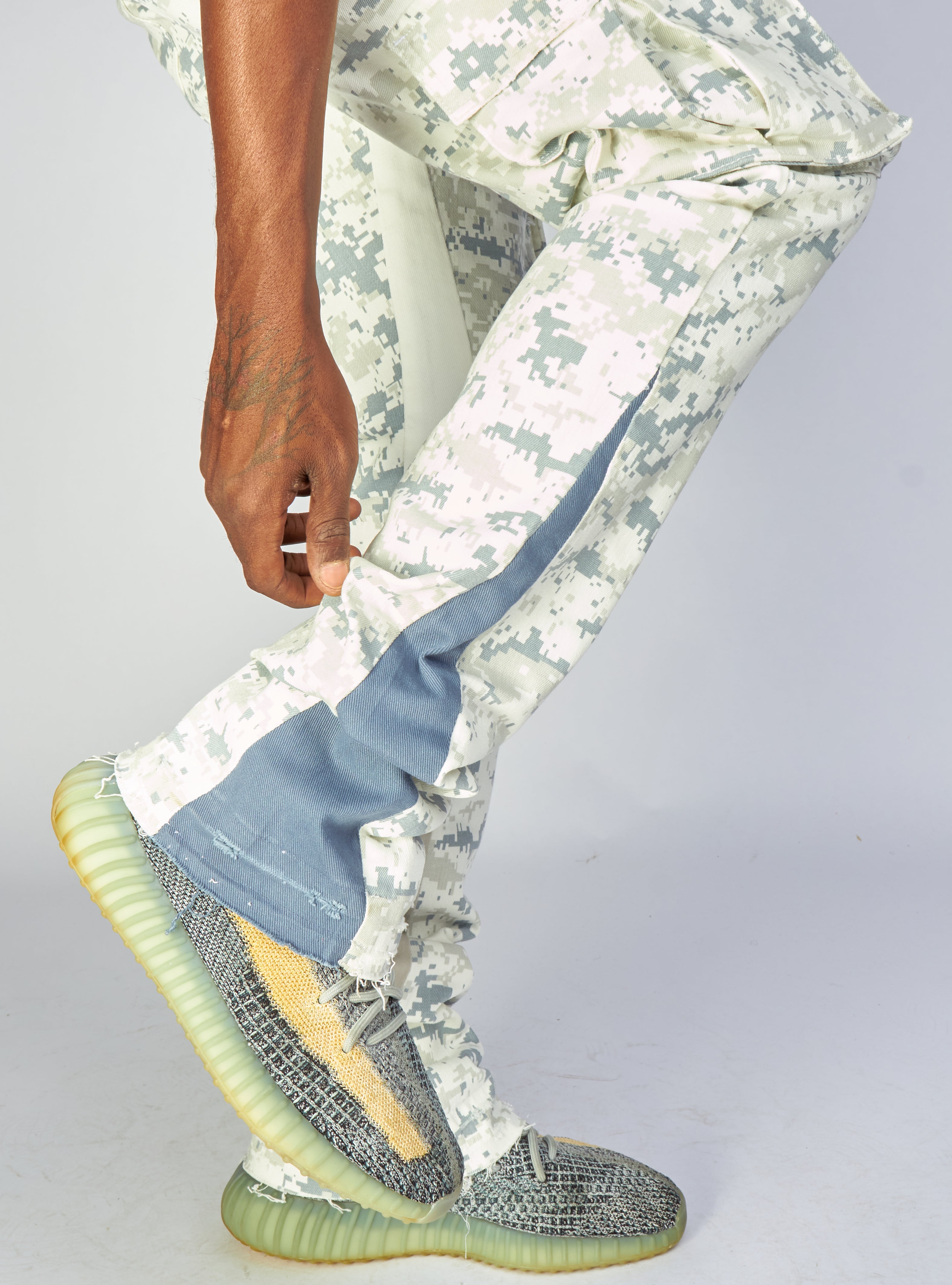 Politics Jeans - Mott - Winter Digital Camo - Cargo Stacked Denim  - 515
