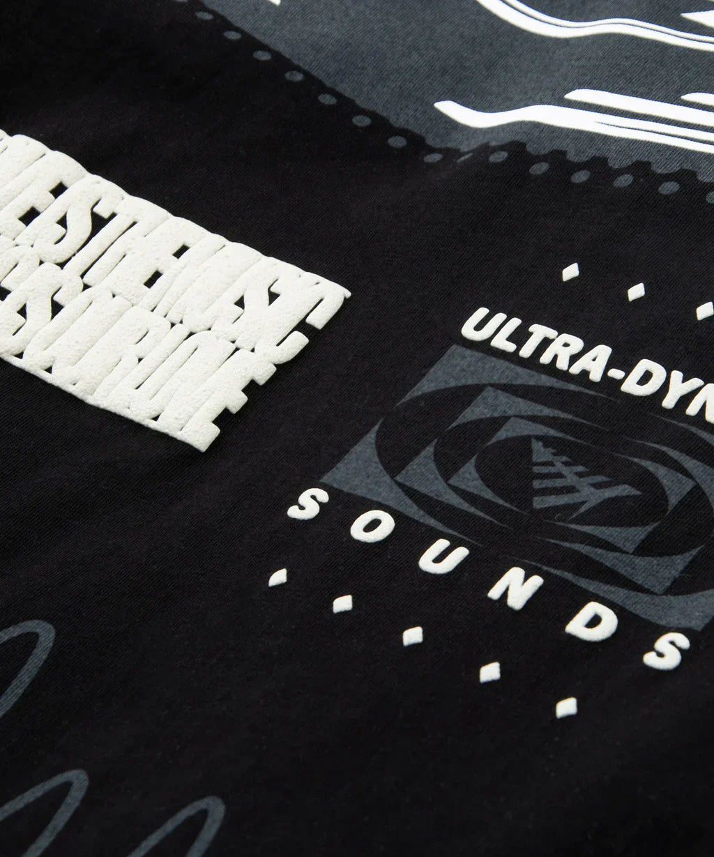 Paper Plane T-Shirt - Breaking Records - Black - 200222