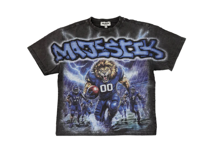 Majestik T-Shirt - Lion Football Graphic Crop - Black - TE2580