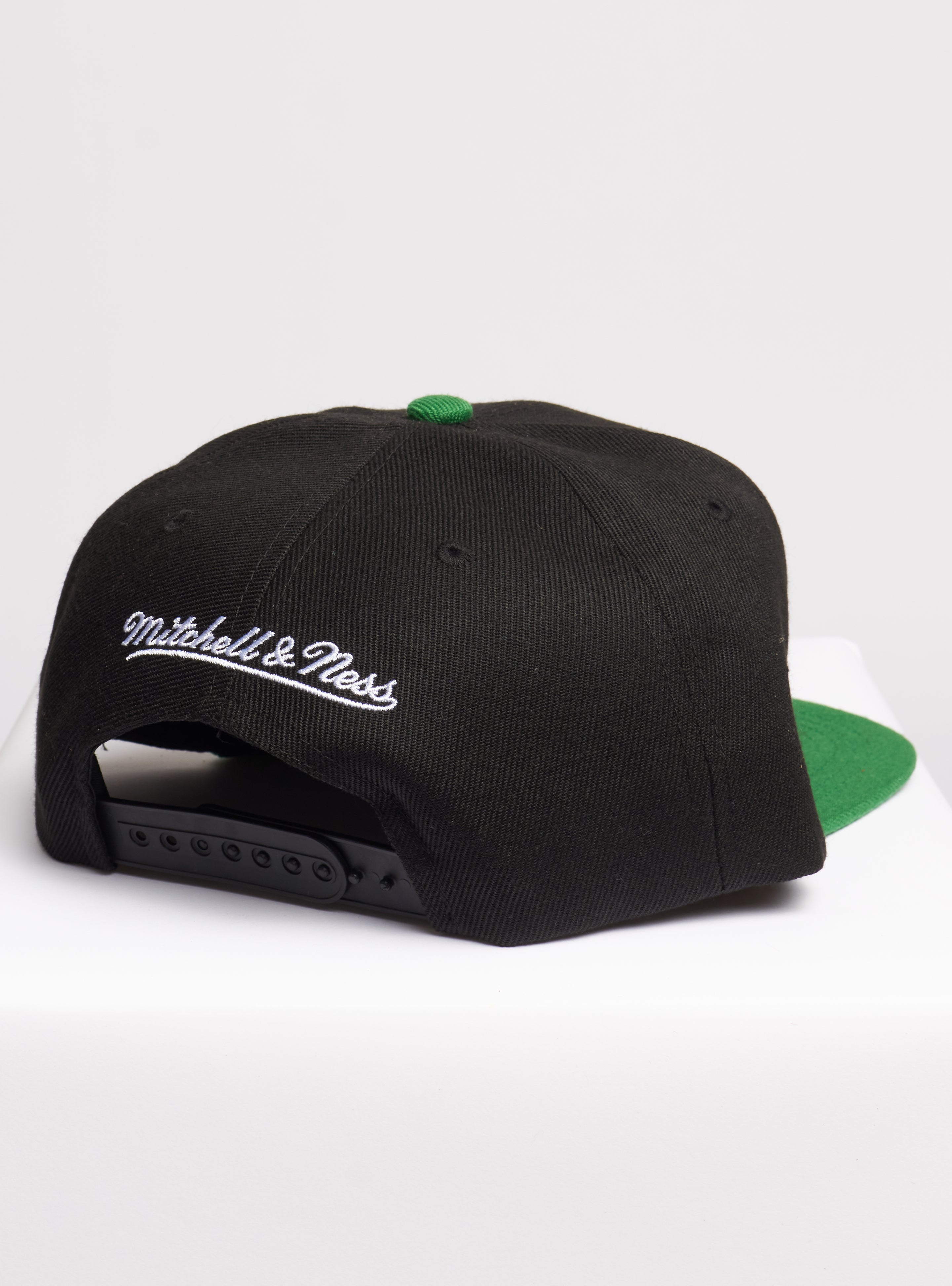 Mitchell & Ness Snapback - NBA Low Big Face HWC Boston Celtics - Black And Green - SH20025