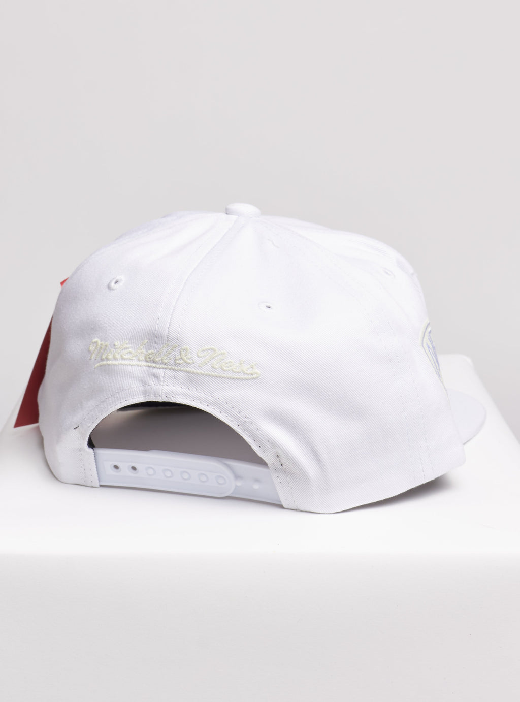 Mitchell & Ness Snapback - UV Reactive - Toronto Raptors - White - SH20023