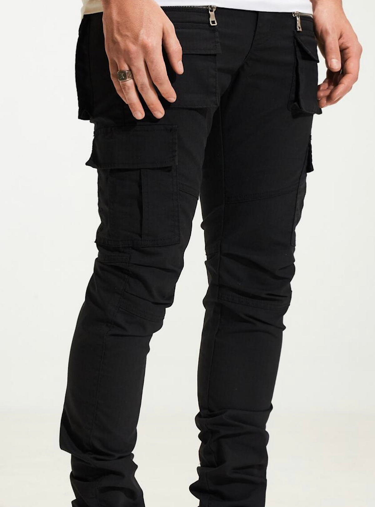 Crysp Denim Jeans - Julian Cargo - Black - CRYH22-207