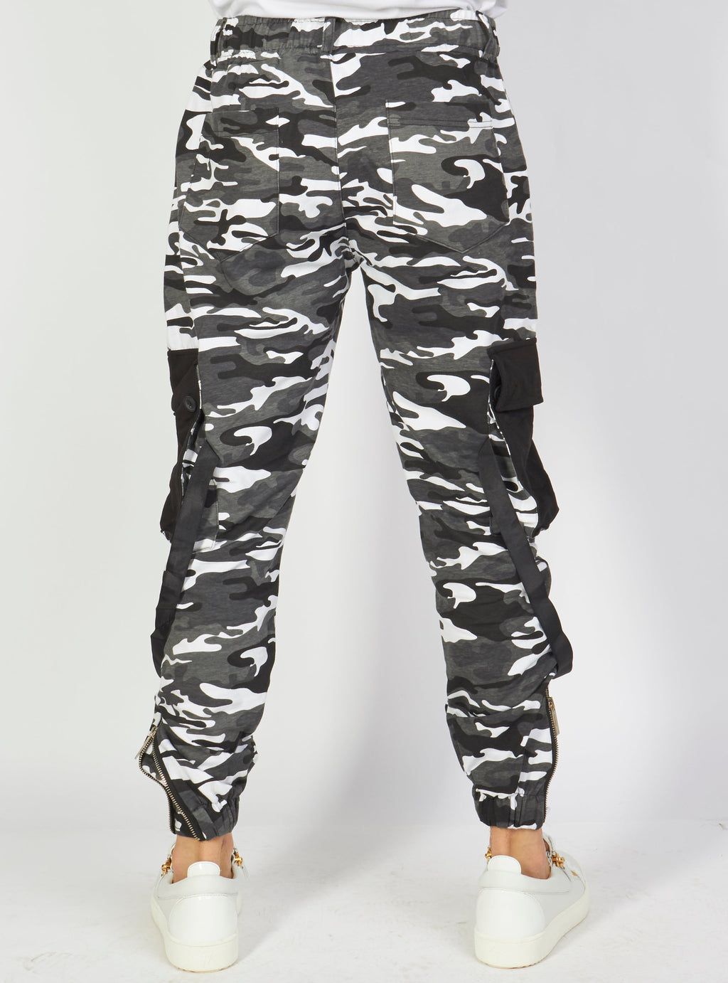 Buyer's Choice Cargo - Camo With Strap - Grey And Black - 9401