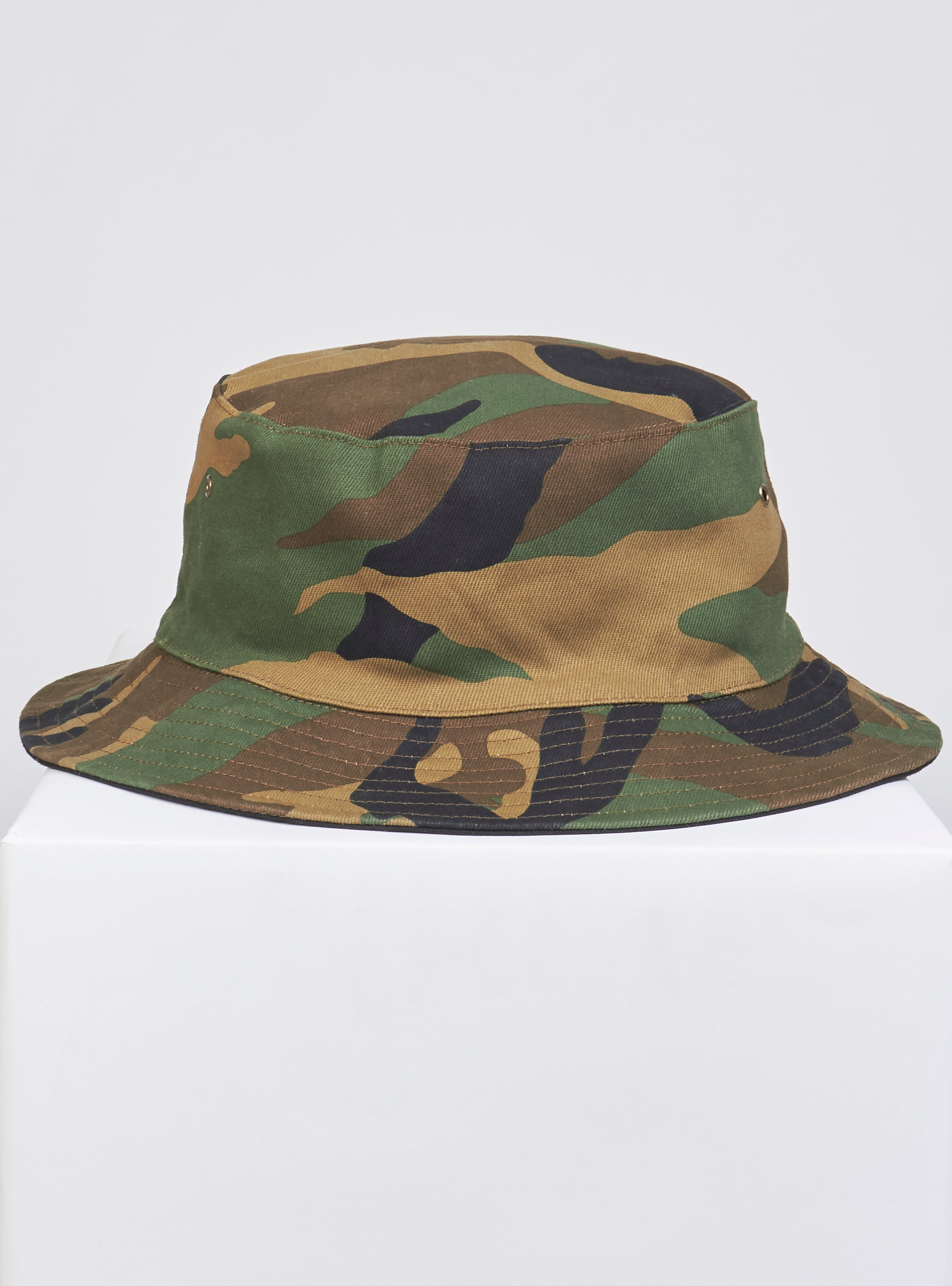 LNL Bucket Hat - Reversible - Camo and Black - LLRBH621100