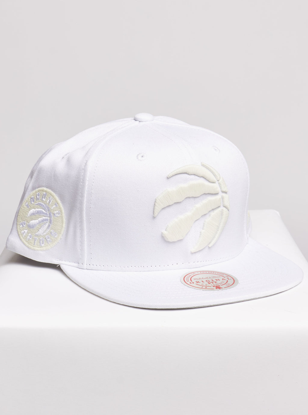 Mitchell & Ness Snapback - UV Reactive - Toronto Raptors - White - SH20023