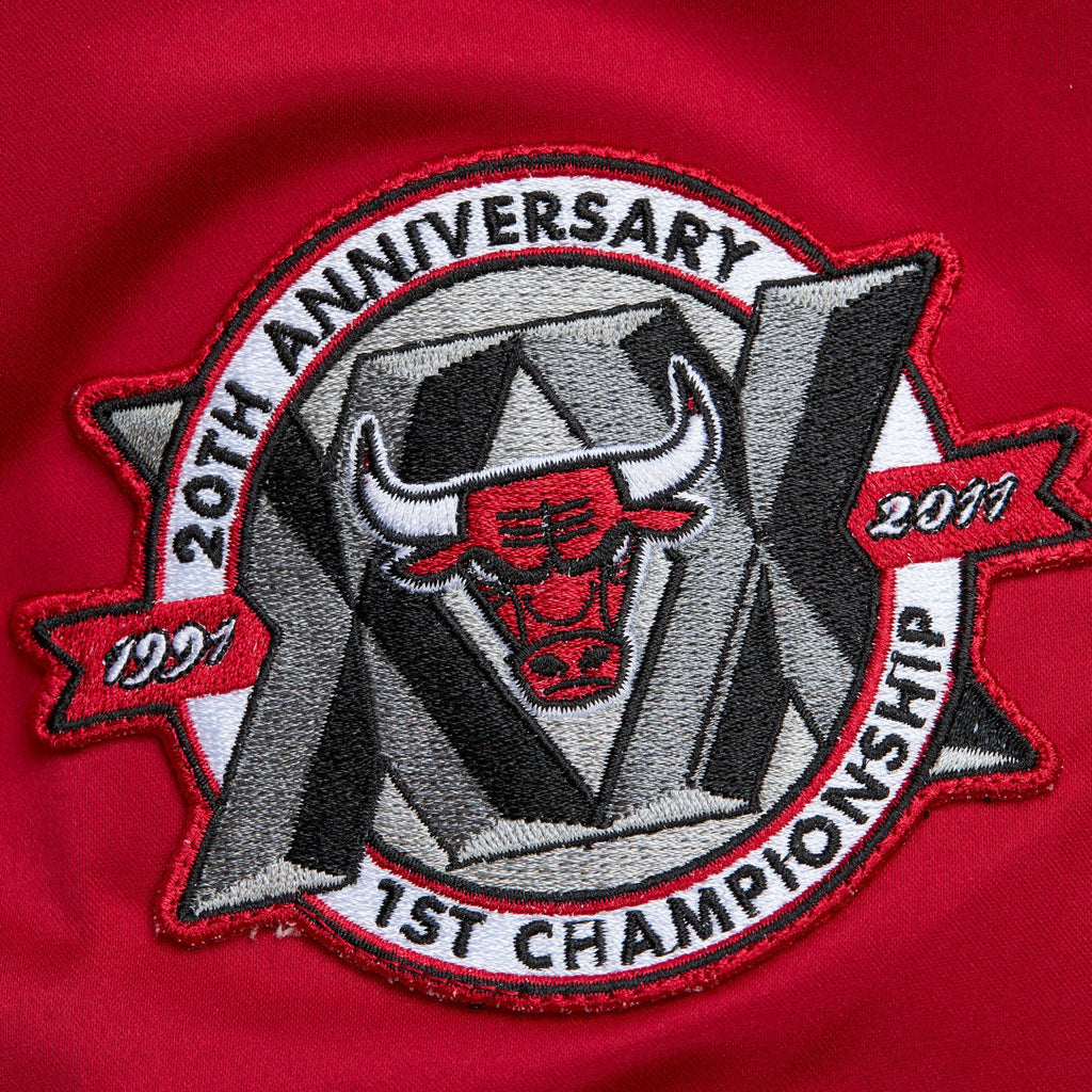 Mitchell & Ness Jacket - Lightweight Satin Bomber Vintage Logo Chicago Bulls  - Red - SJKT6599